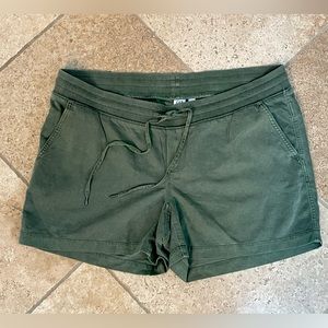 GAP Green Women's Shorts